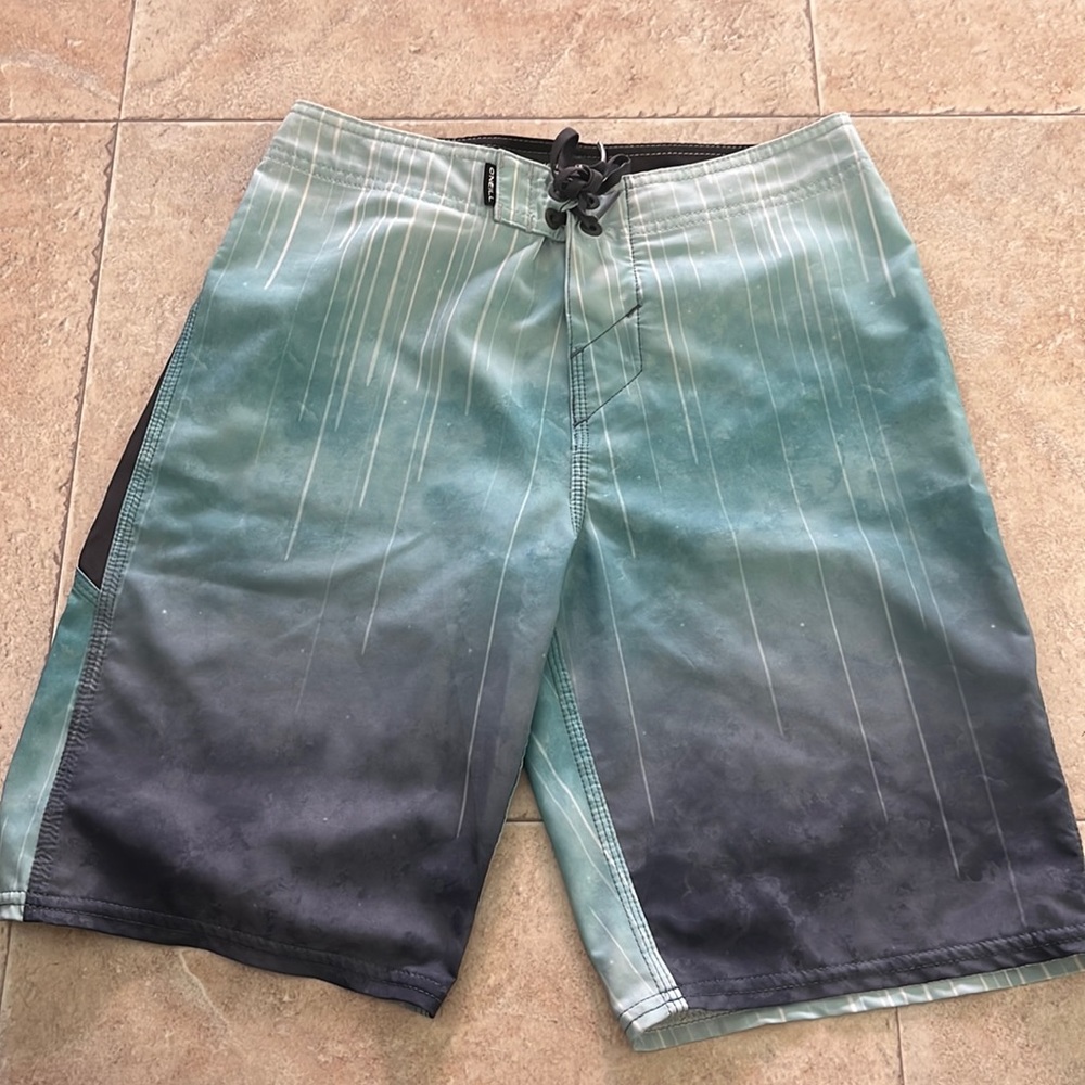 O’Neill super freak board shorts size 25